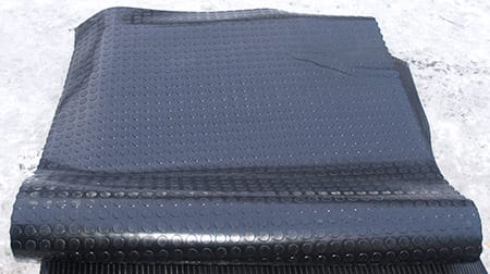 Ковер резиновый рифленый рулонный резиновое напольное покрытие в рулонах пятак